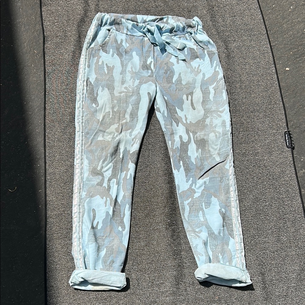 Venti6 NWOT Blue Camouflage Stretchy Jogger Pants! Soft, Size S Made in Italy!